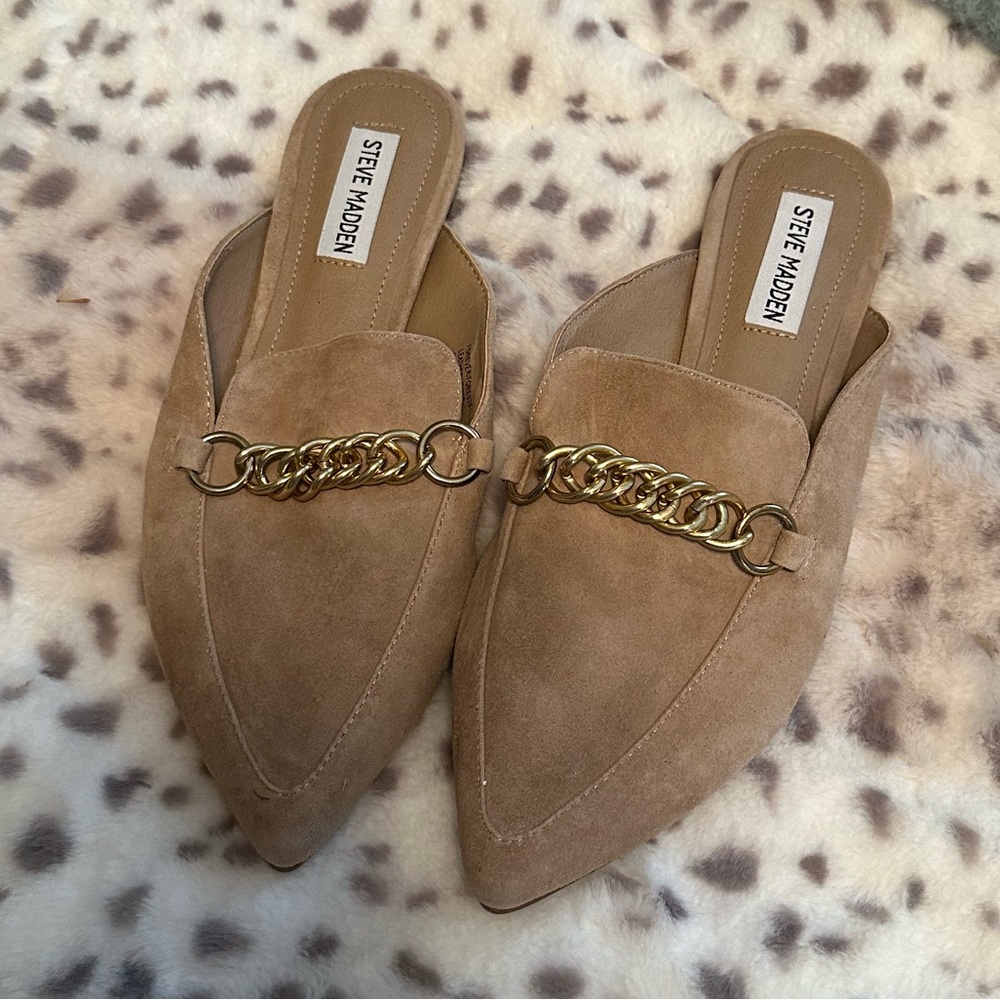 Steve Madden Gold Chain Loafers